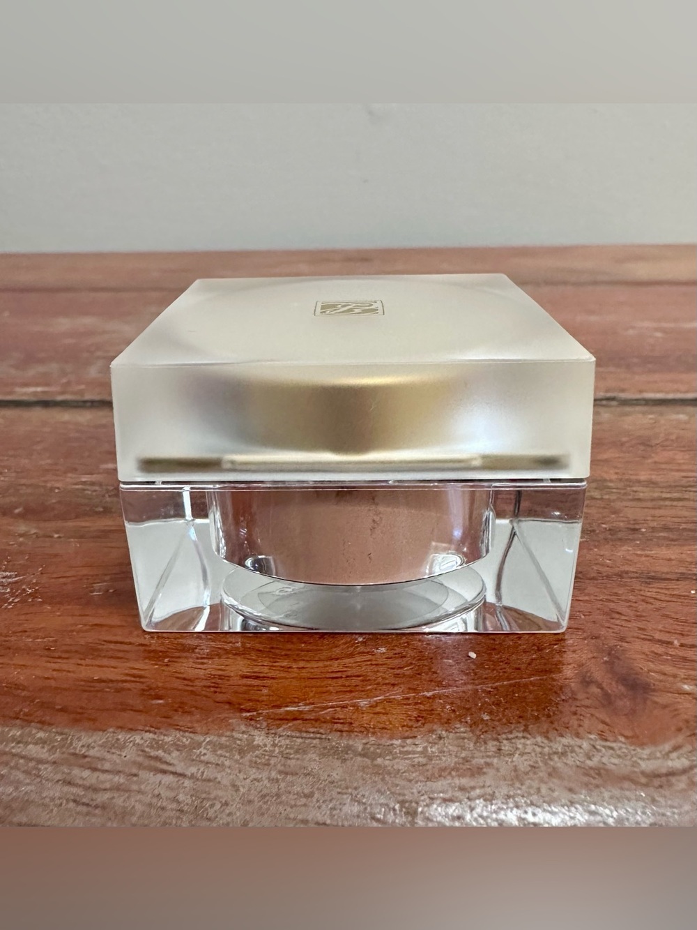NWT Estee Lauder So Ingenious Multi-Dimension Loose Powder - Brown and Gold